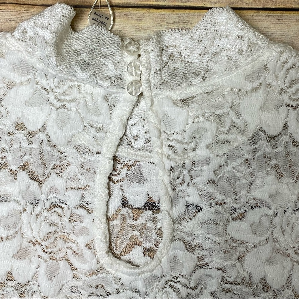 Cupio Lace Top NWT - Picture 8 of 8